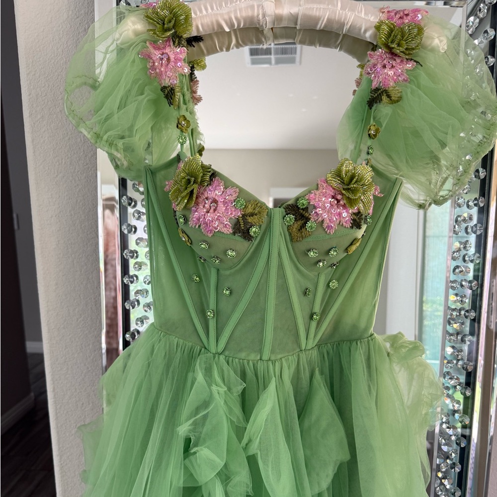 AUTHENTIC Teuta Matoshi Green Fairytale Dress - Picture 6 of 8